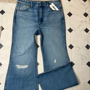 NWT FREE PEOPLE 12 31 X 32  WRANGLER WANDERER FLARE FESTIVAL JEANS $135